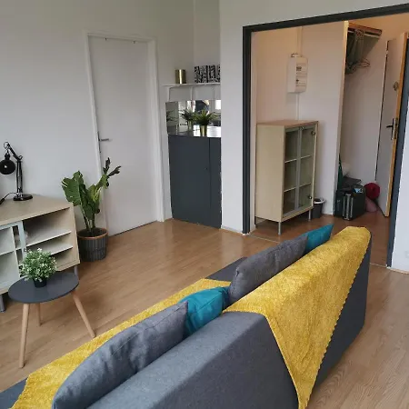 La Charmille, 2p Proche Tram Apartamento